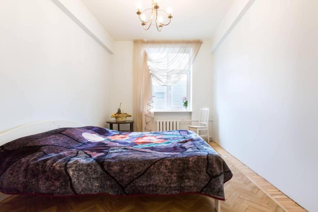 Bright Apartment Near Bus Statioon Tallinn Exterior photo
